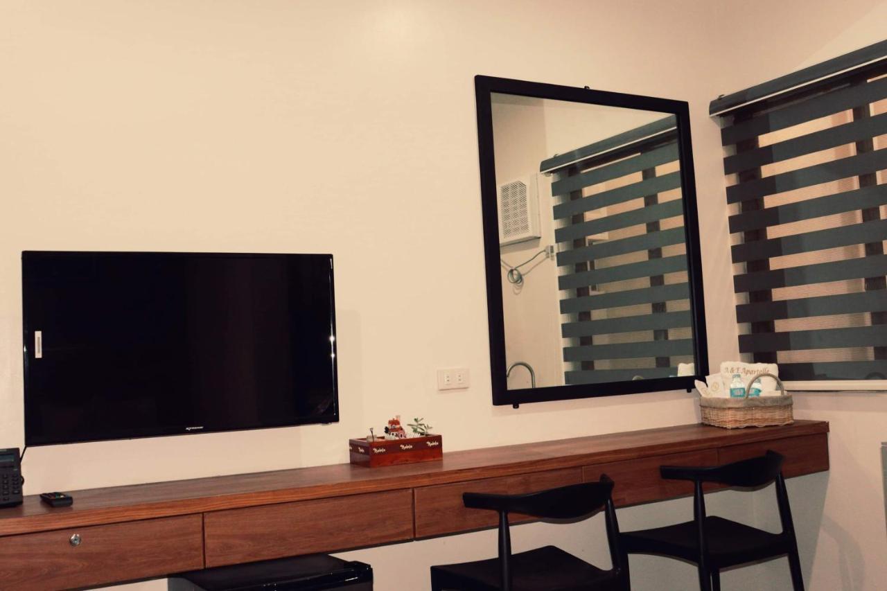 A&E Apartelle Bacolod Exterior photo